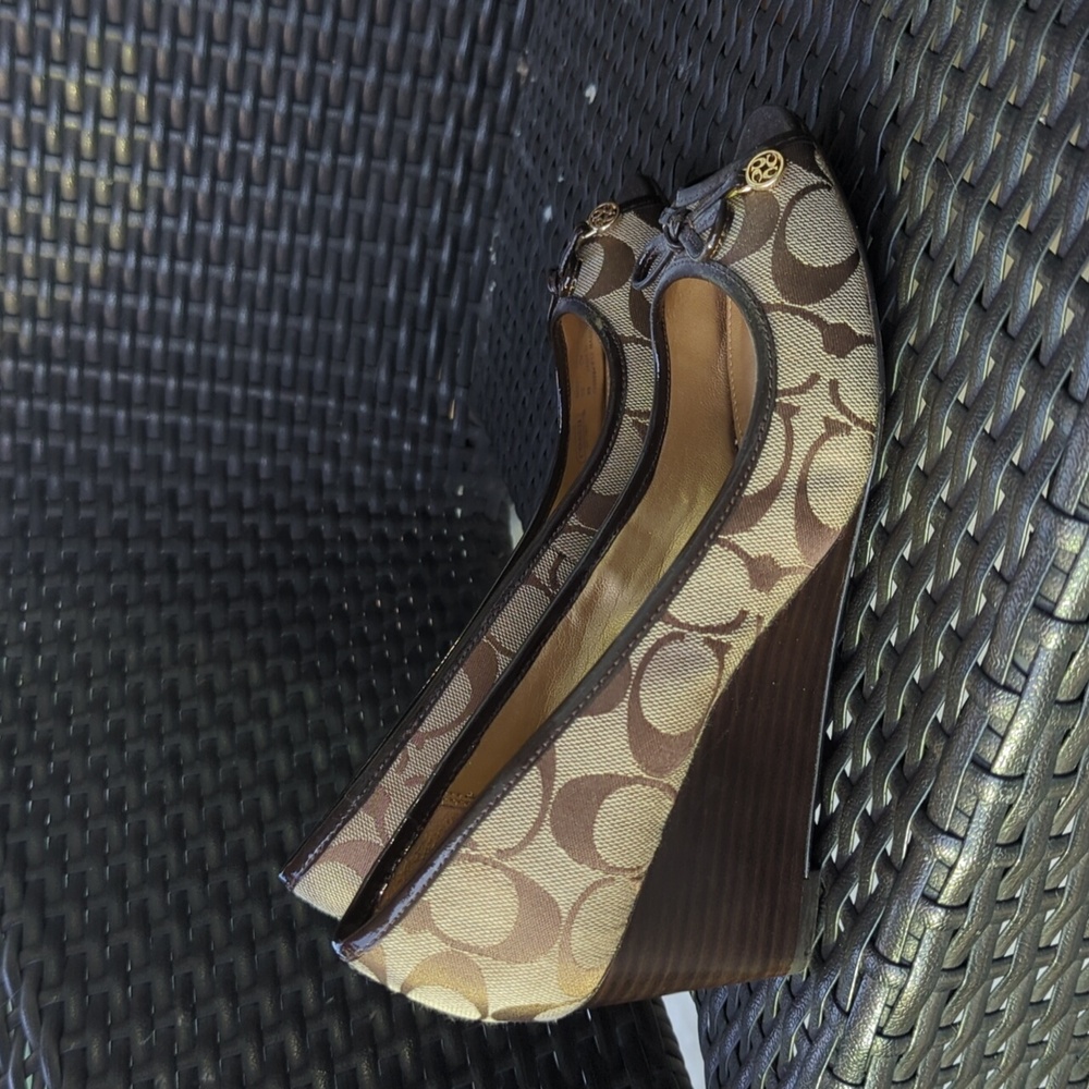 Vintage Coach Wedge heels